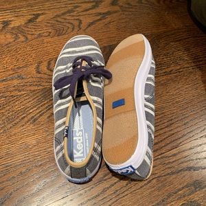 Women’s size 6.5 Keds